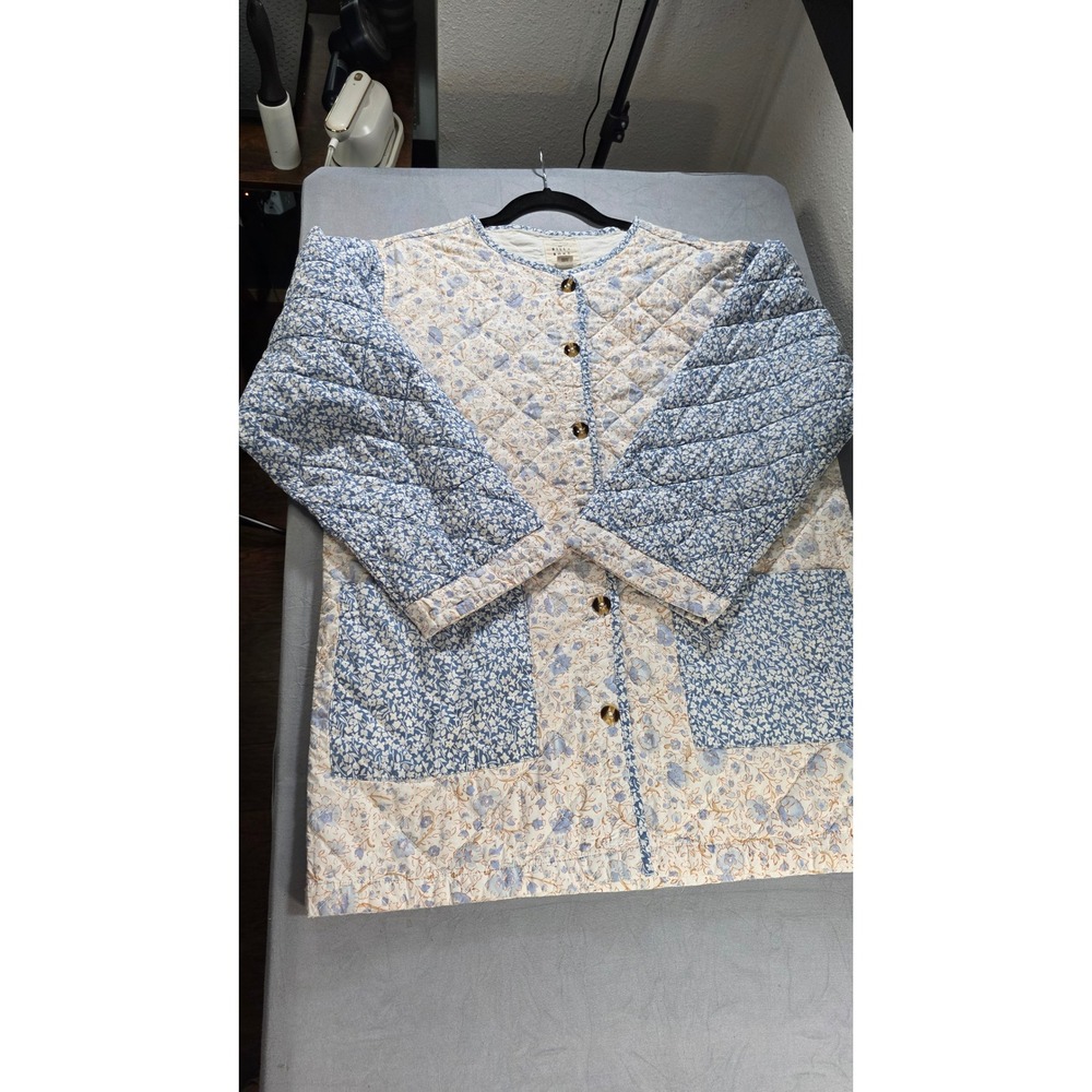 Billabong Womens Blue Floral Quilted Button Front‎ Cotton Jacket Size Large *